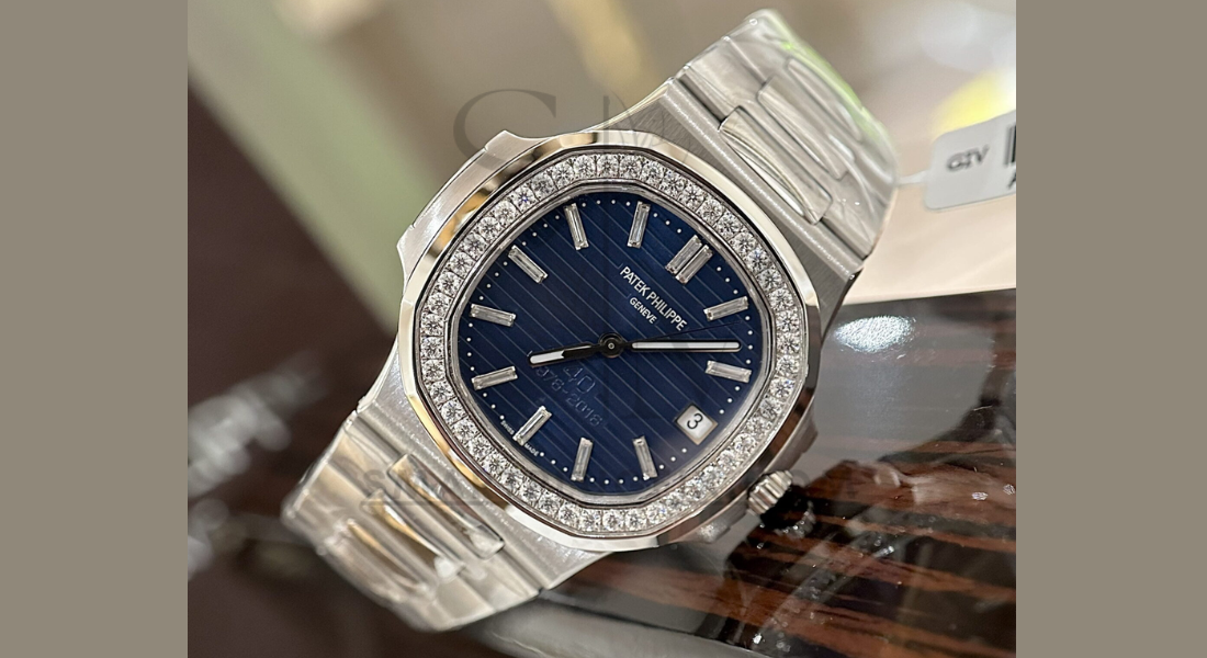 Patek Philippe Men Nautilus 